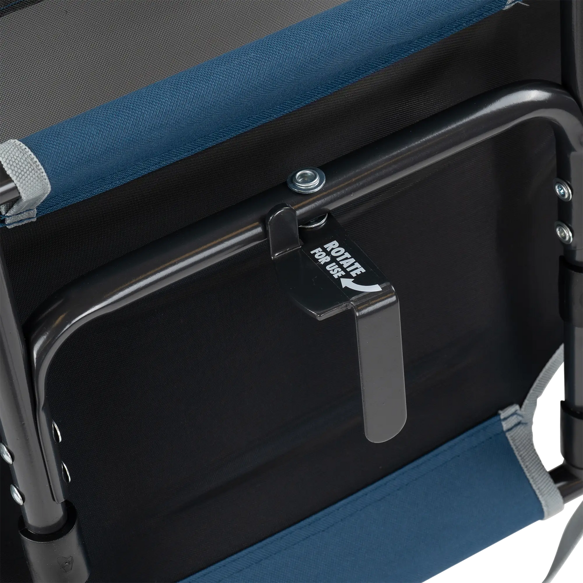 Big Comfort Stadium Chair™ with Armrests | Reserve DR56