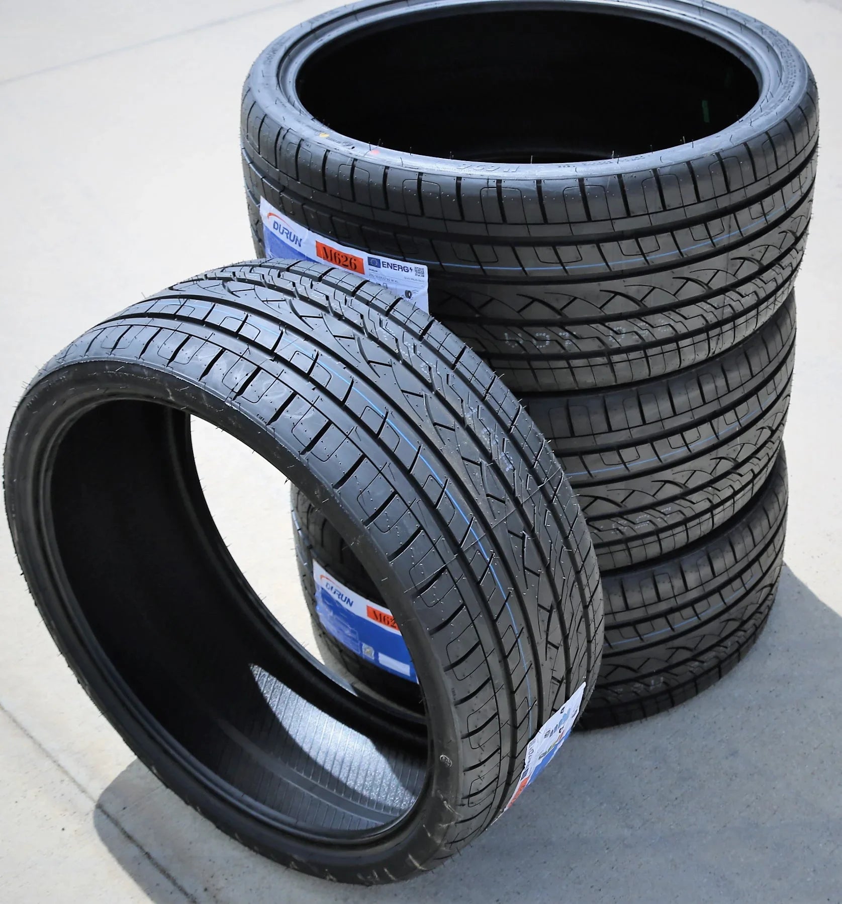 Durun M626 275/50ZR20 275/50R20 109W A/S Performance Tire Fits: 2017-19 Mercedes-Benz GLS450 4Matic, 2014 Mercedes-Benz GL450 Base