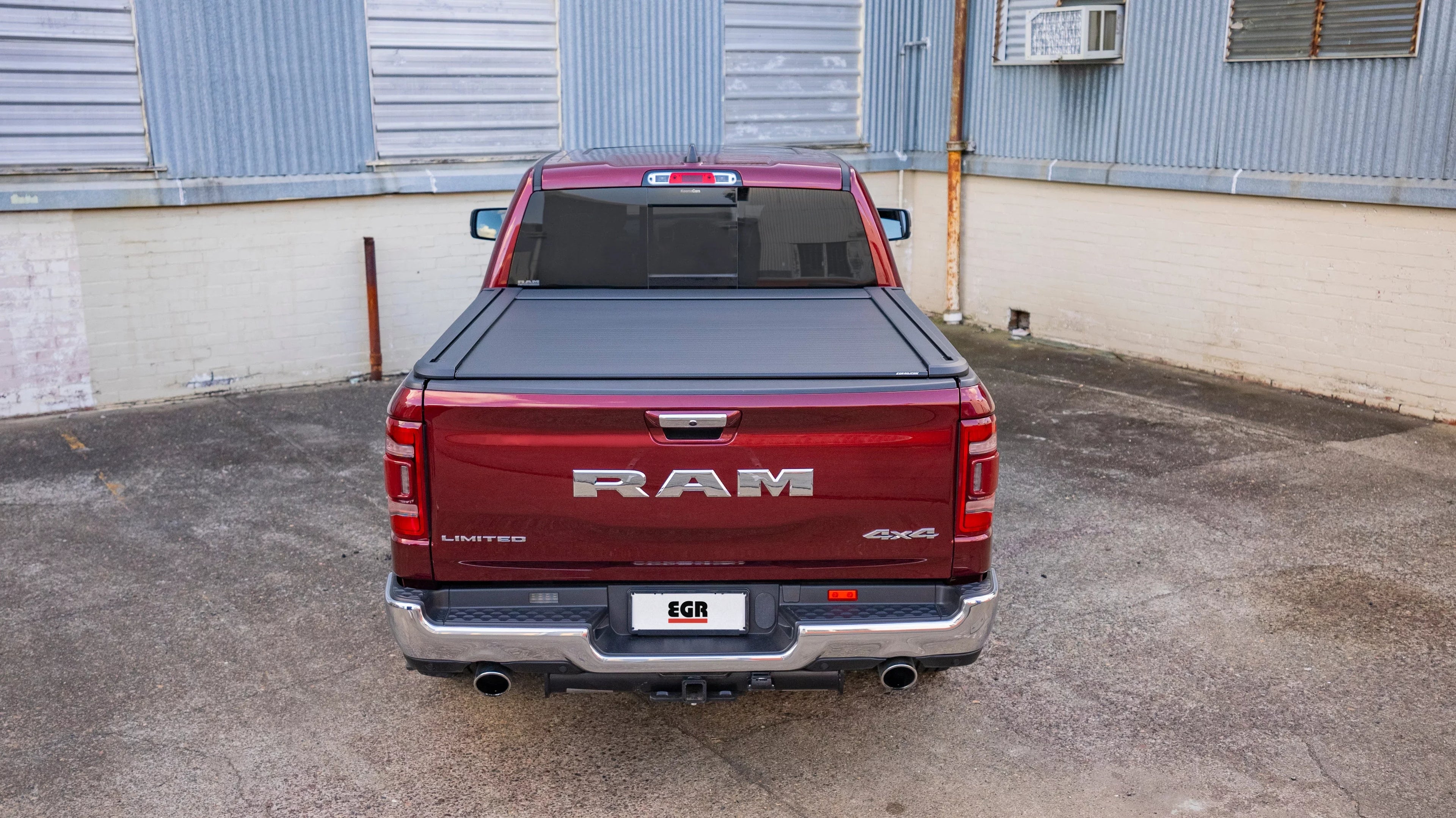 EGR 2019-2024 Fits Dodge Ram 1500 Sport SLT SXT Crew Cab Pickup Short Box Non RamBox Rolltrac Electric Retractable Bed Cover RT038811E