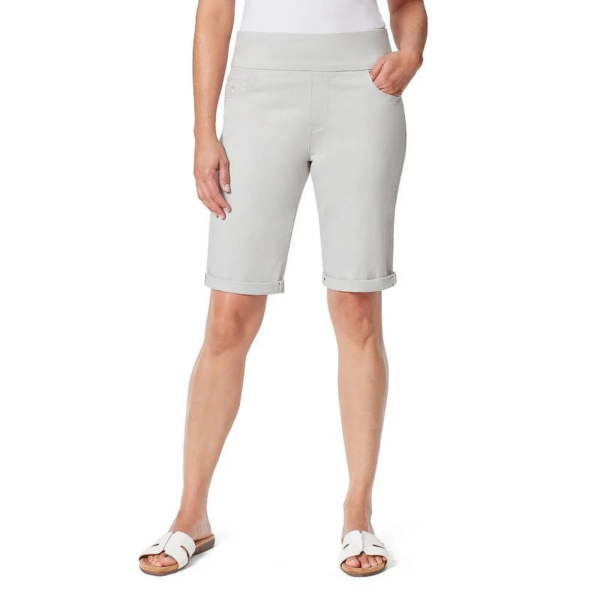 Gloria Vanderbilt Women's Amanda Pull-On Bermuda Shorts 4 Petite Dove Grey
