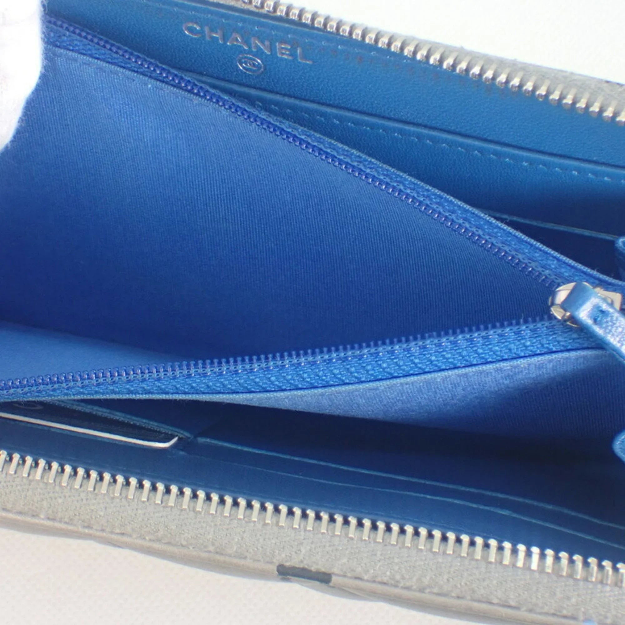 Pre-Owned CHANEL Chanel Cambon matelasse here mark computer pattern circuit board long wallet (Good)